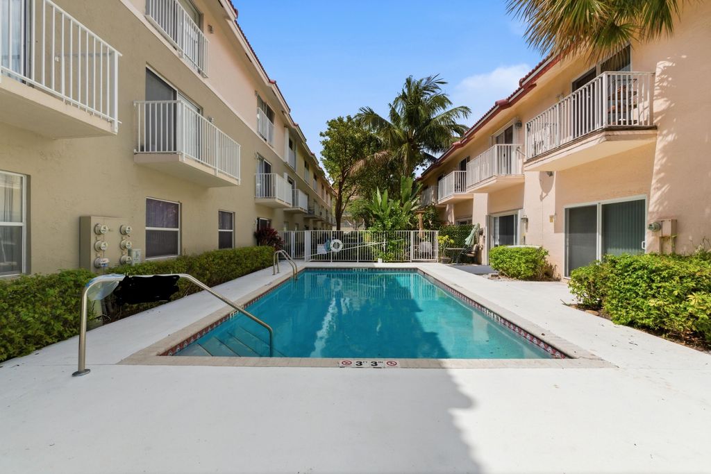 Photo of 2445 NE 14th Street #5-509, Pompano Beach, FL 33062 (MLS # B26018393)