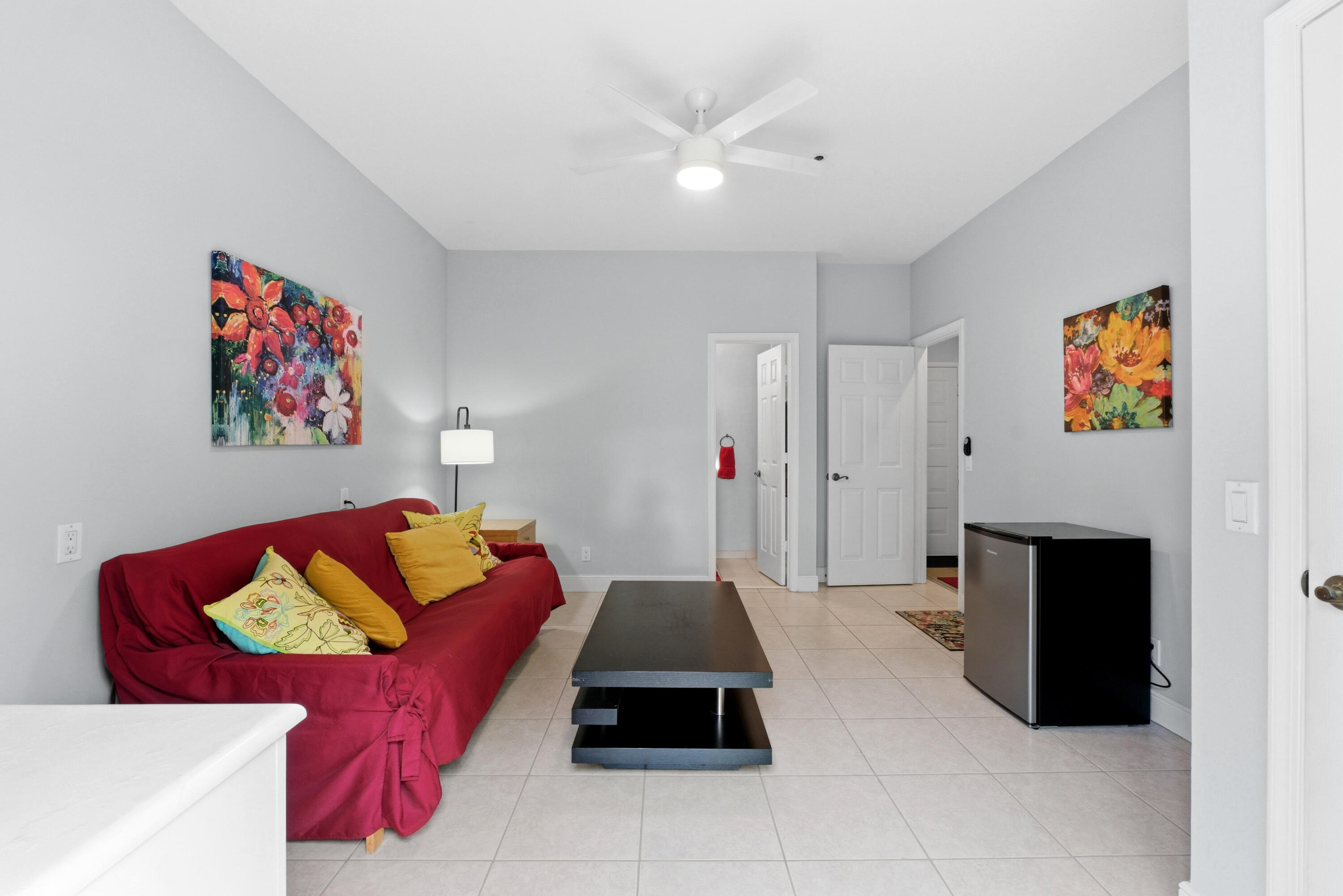 14TH STREET RETIREMENT CLUB - Residential Lease