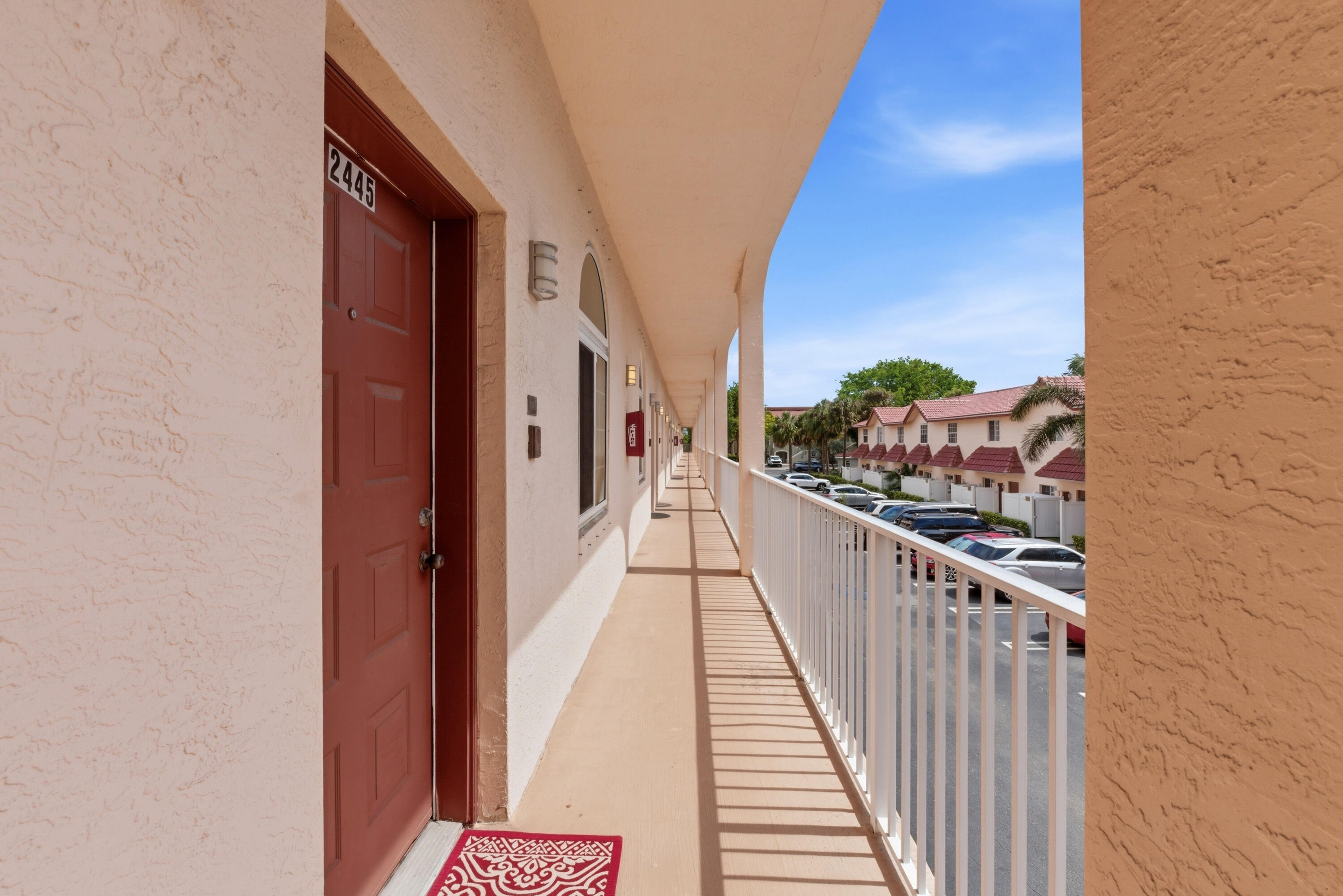 14TH STREET RETIREMENT CLUB - Residential Lease