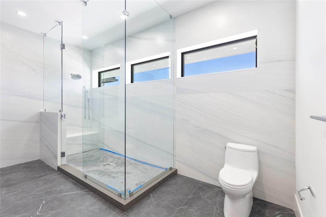 Isla Bahia 47-27 B - Residential