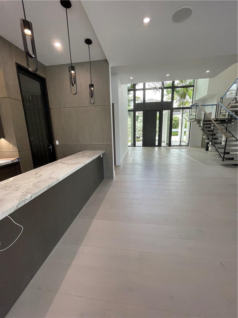 Isla Bahia 47-27 B - Residential