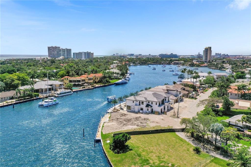 Isla Bahia 47-27 B - Residential