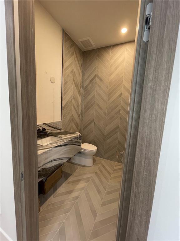 Isla Bahia 47-27 B - Residential