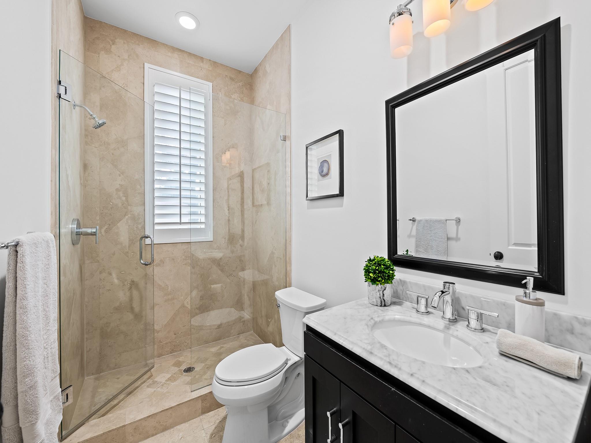 RIO VISTA ISLES - Residential