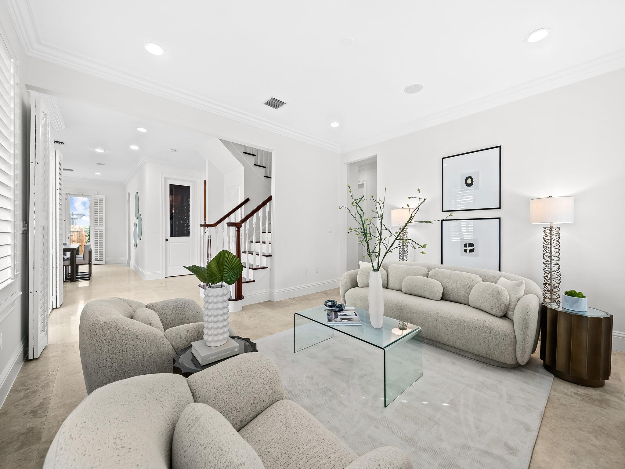 RIO VISTA ISLES - Residential