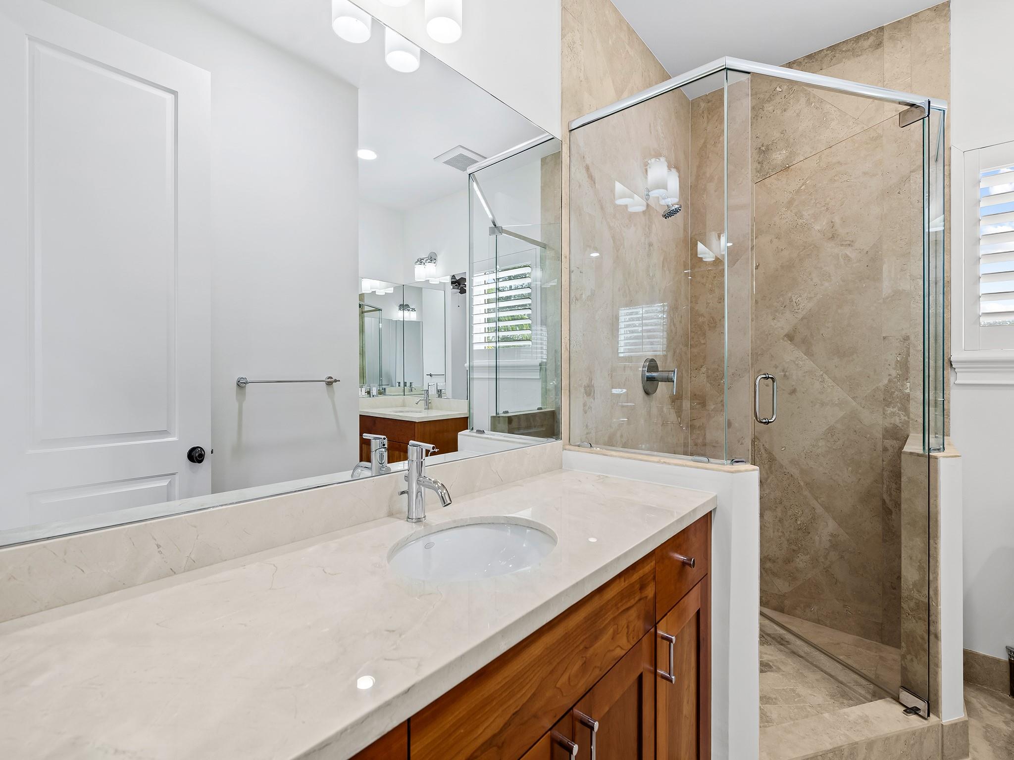 RIO VISTA ISLES - Residential