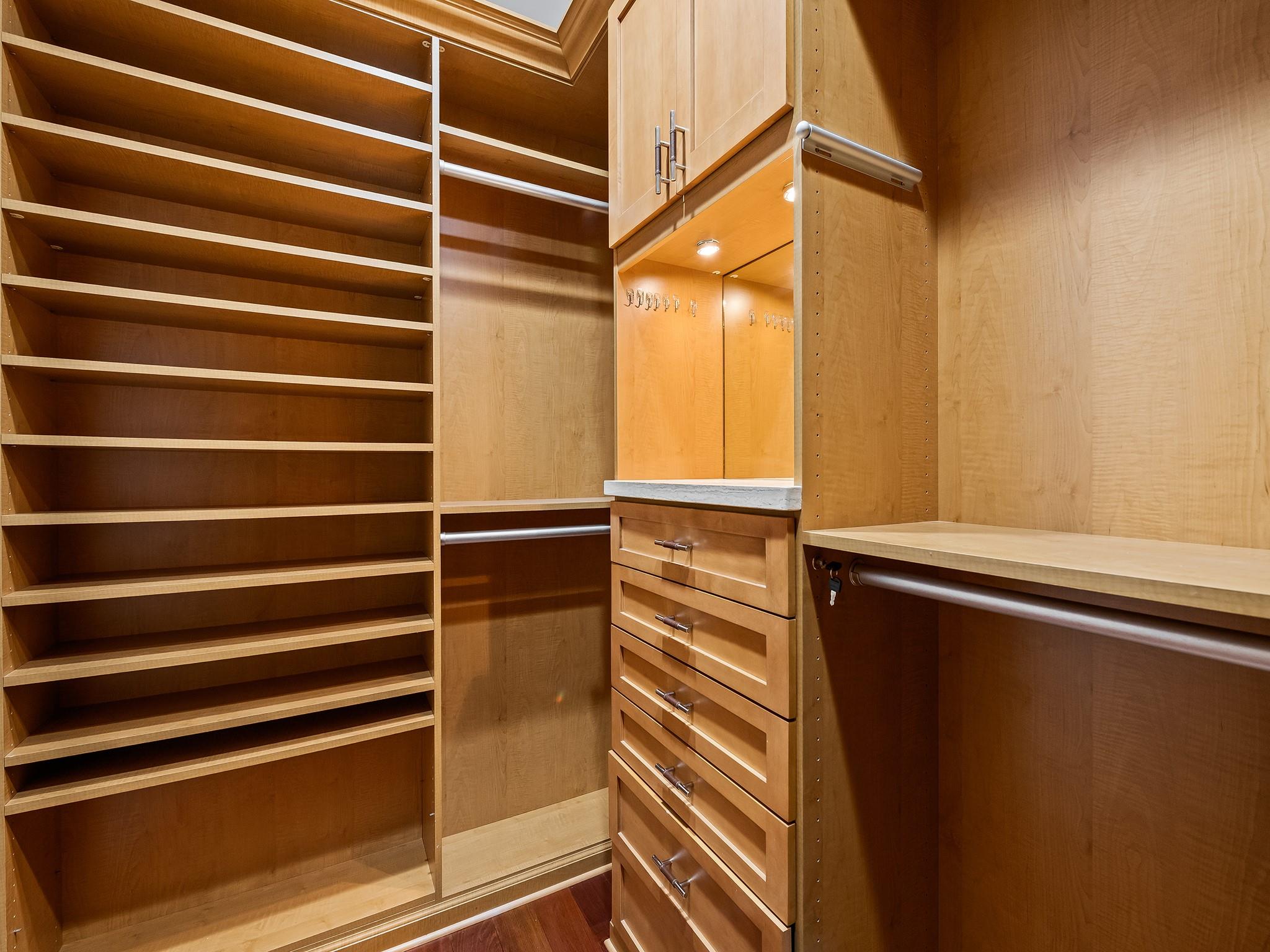 RIO VISTA ISLES - Residential