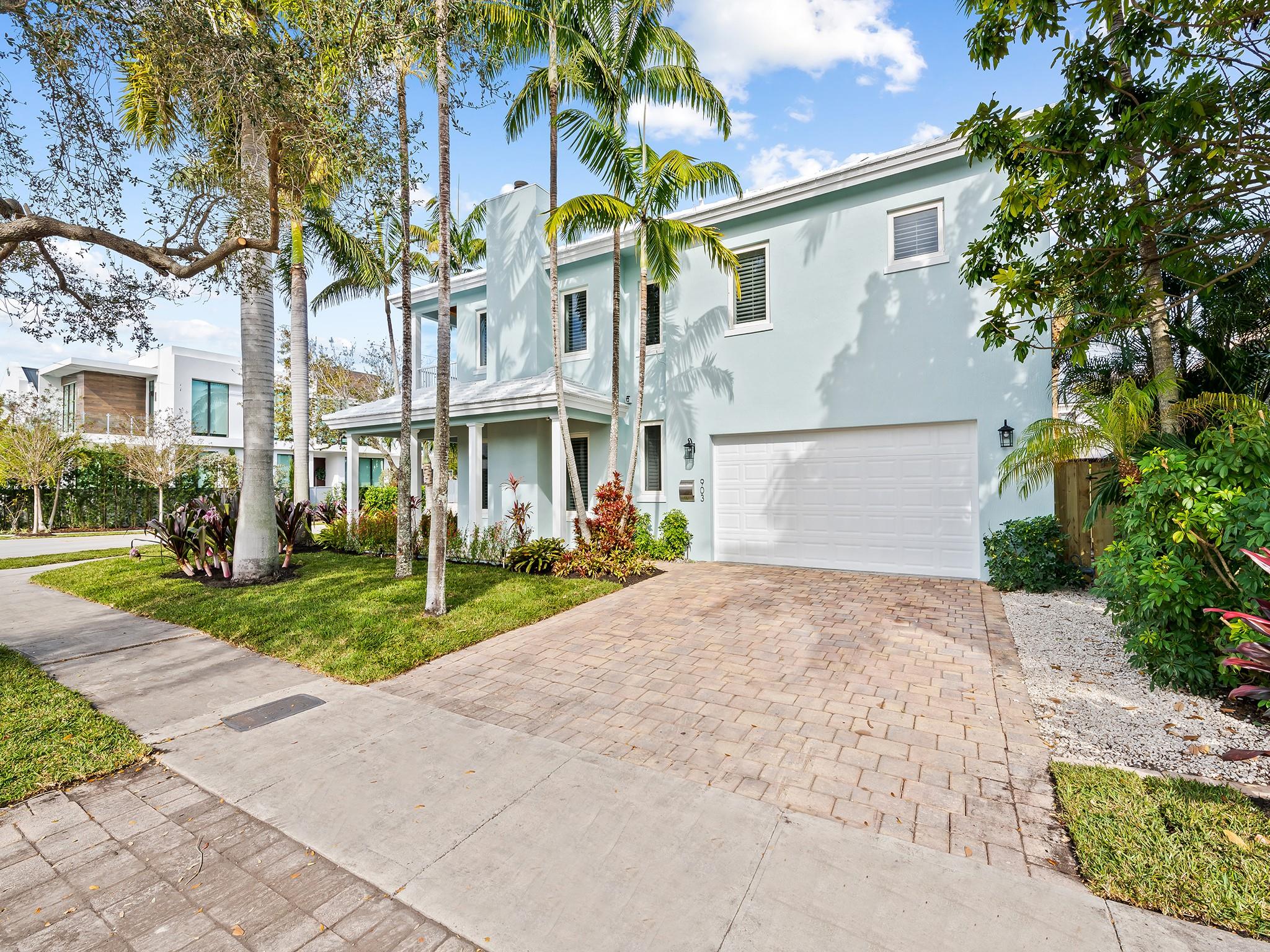 RIO VISTA ISLES - Residential