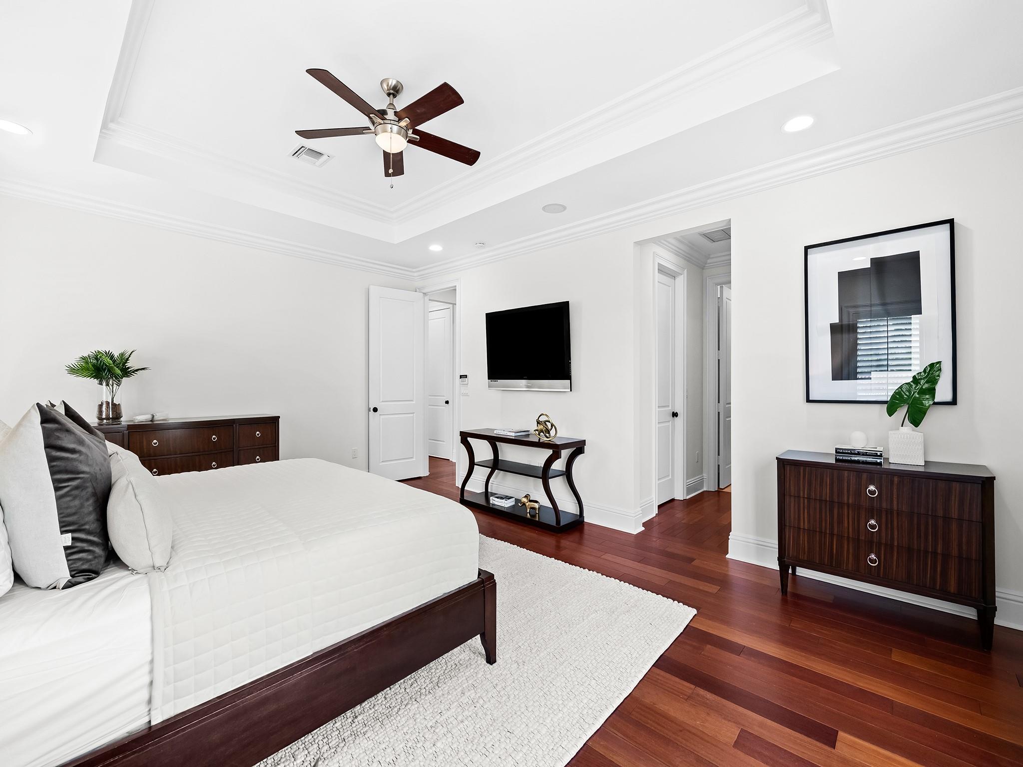 RIO VISTA ISLES - Residential