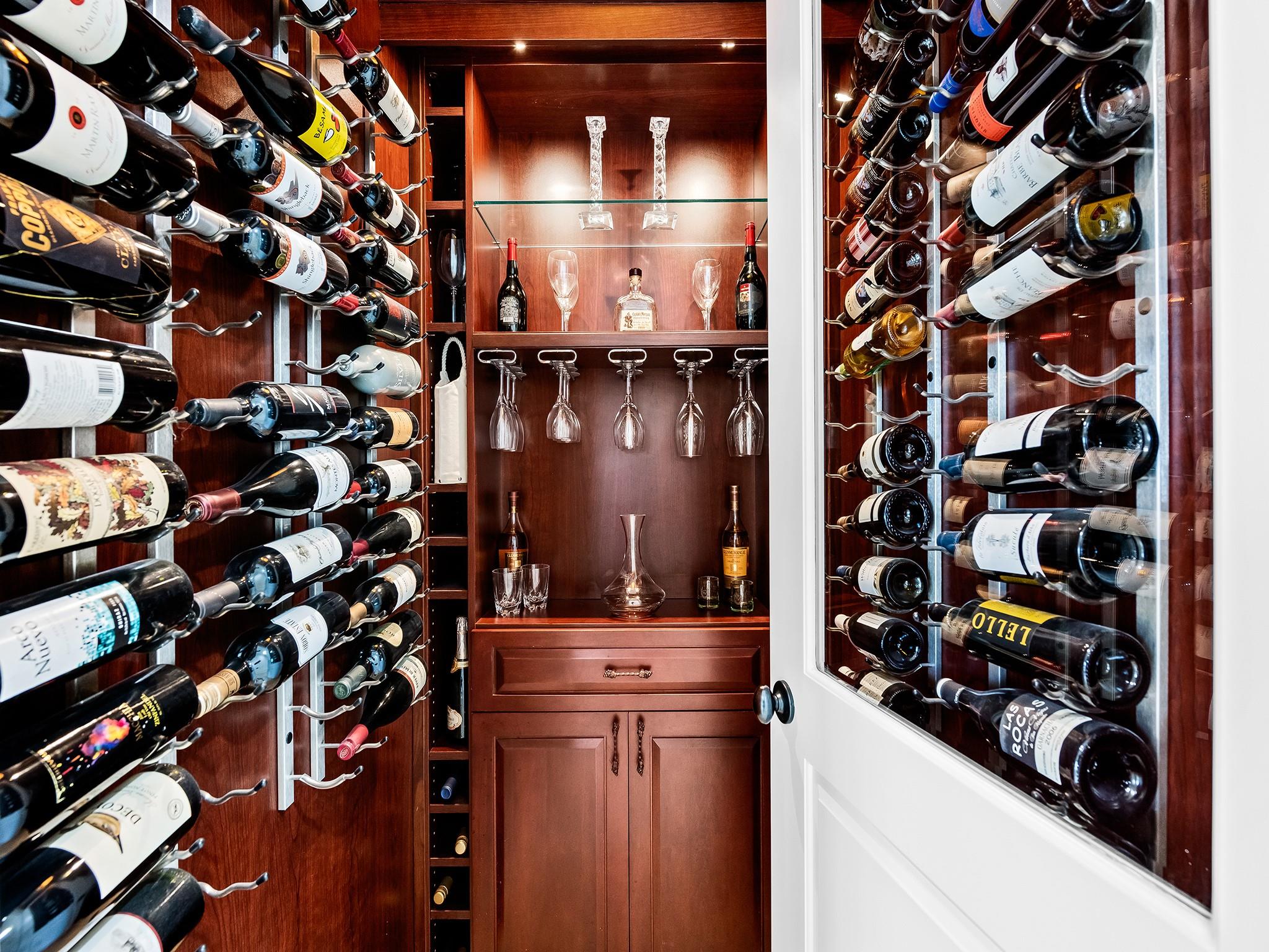 RIO VISTA ISLES - Residential