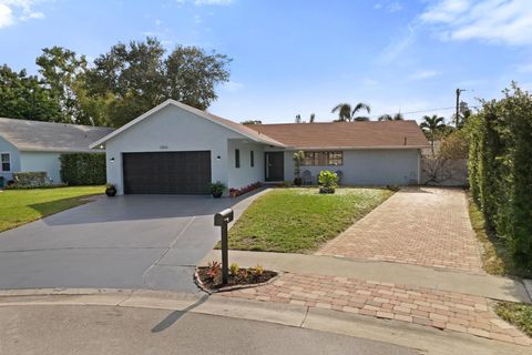 3904 NW Tracewood Lane Boynton Beach FL 33436