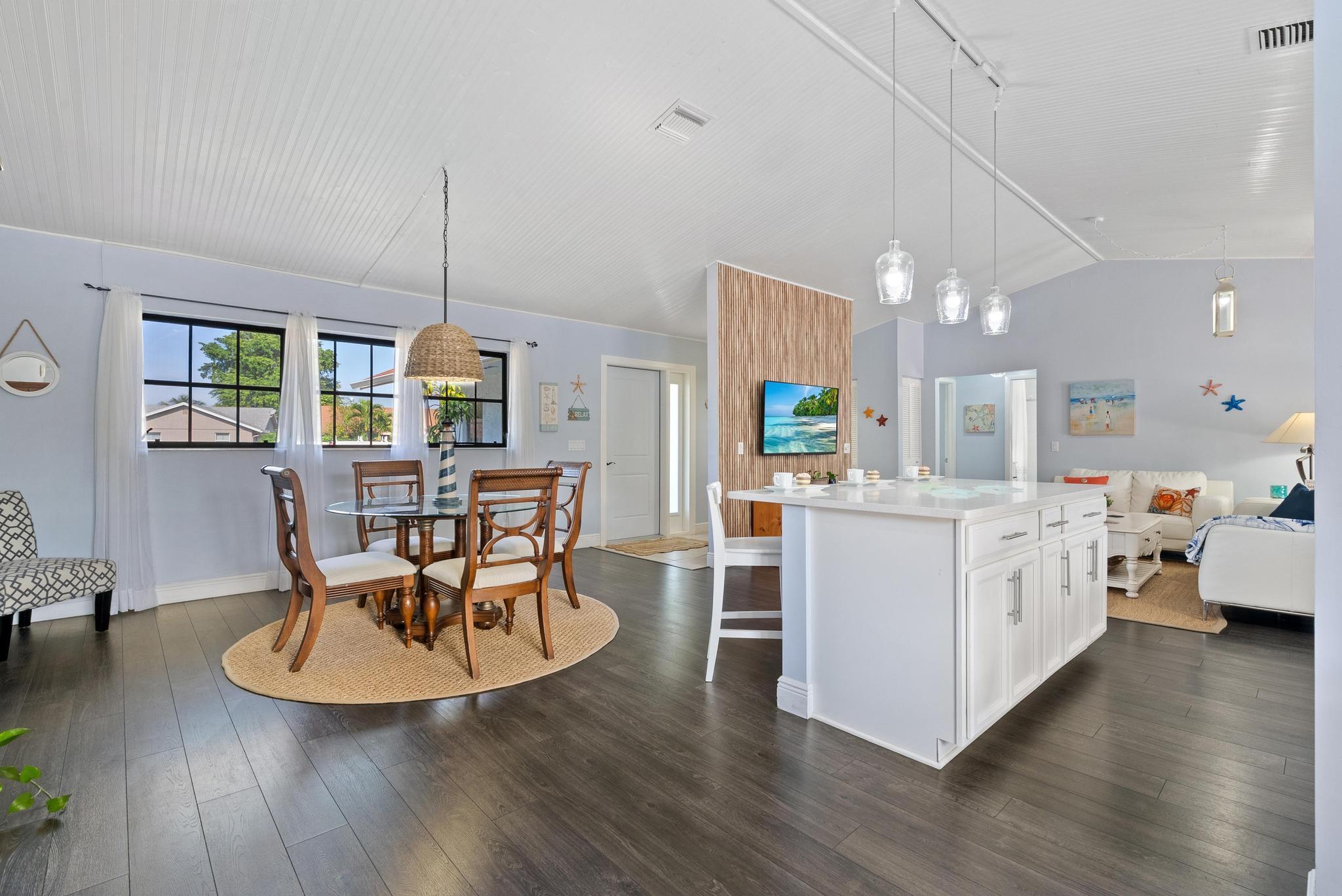 TRACEWOOD - Residential