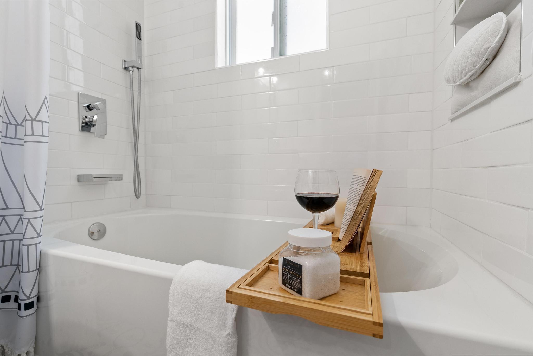 TRACEWOOD - Residential