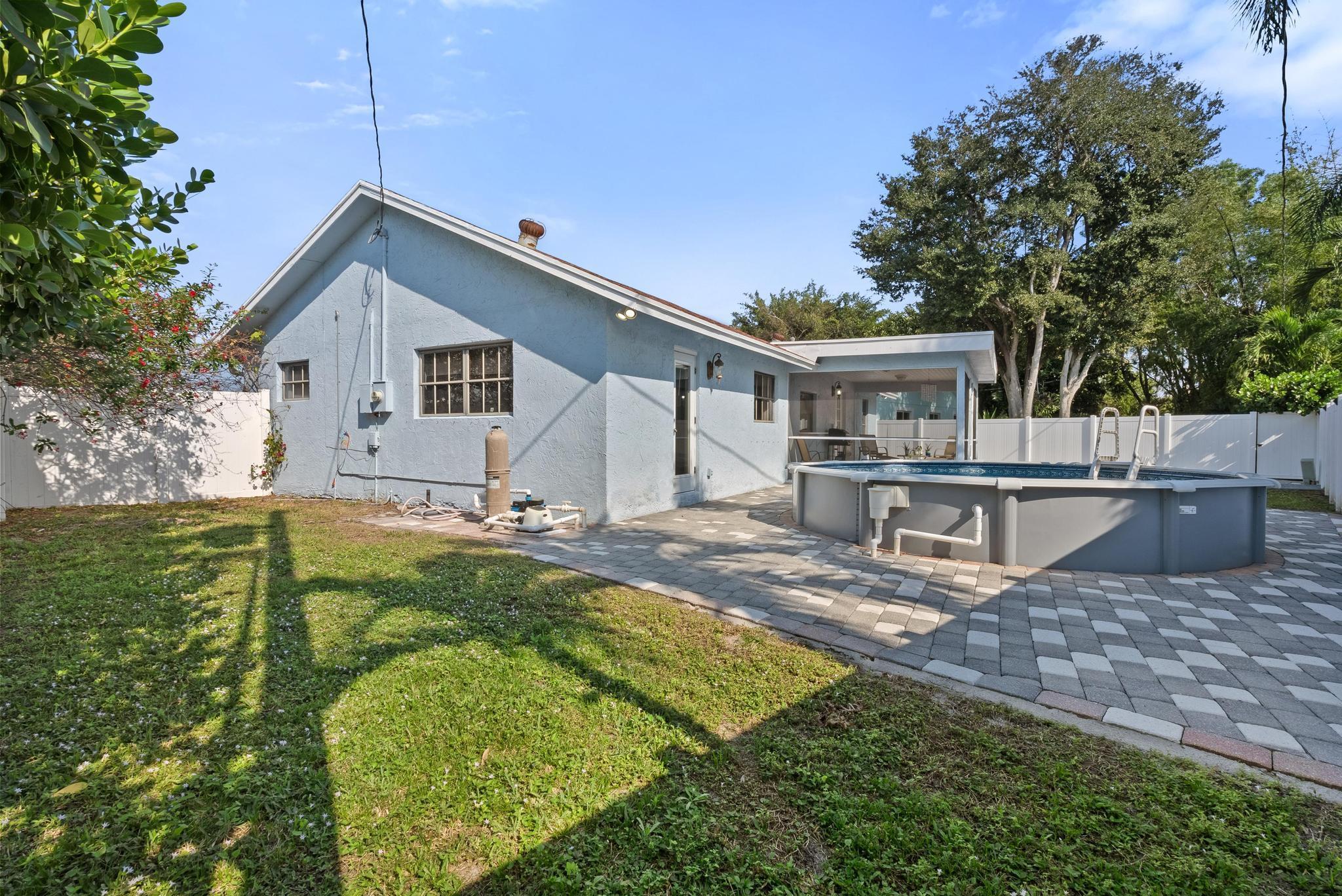 TRACEWOOD - Residential