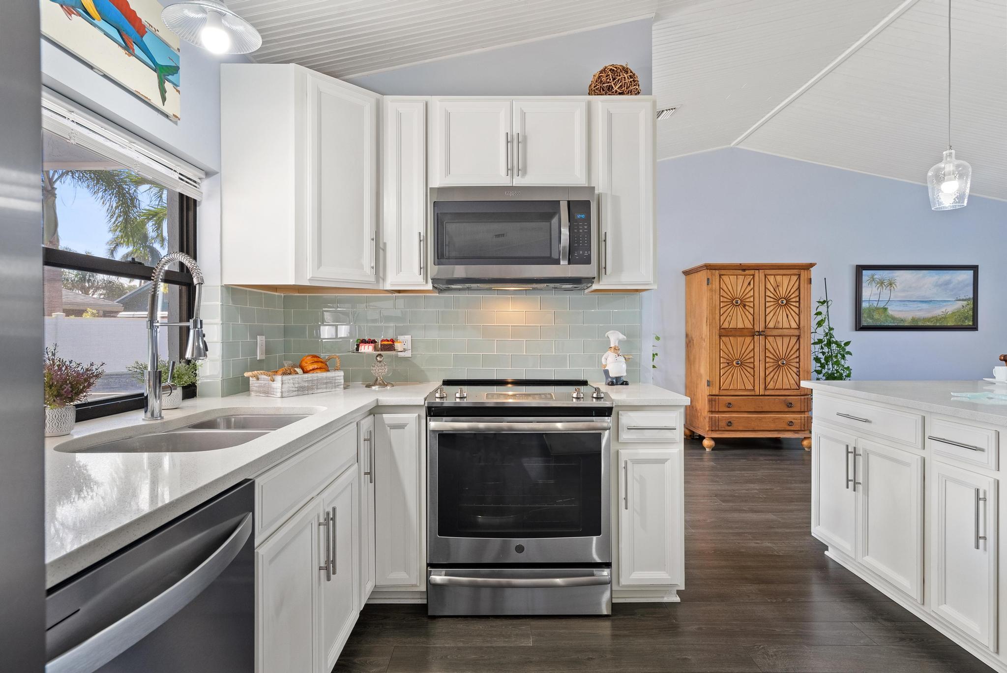 TRACEWOOD - Residential