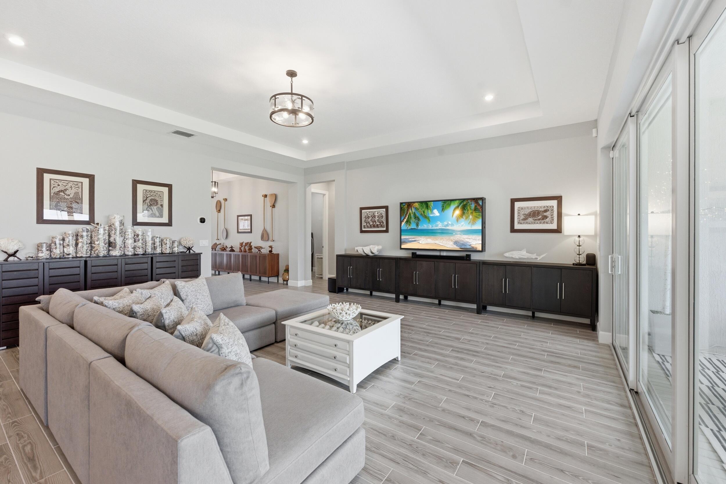 SEVILLE PHASE 1 - Residential