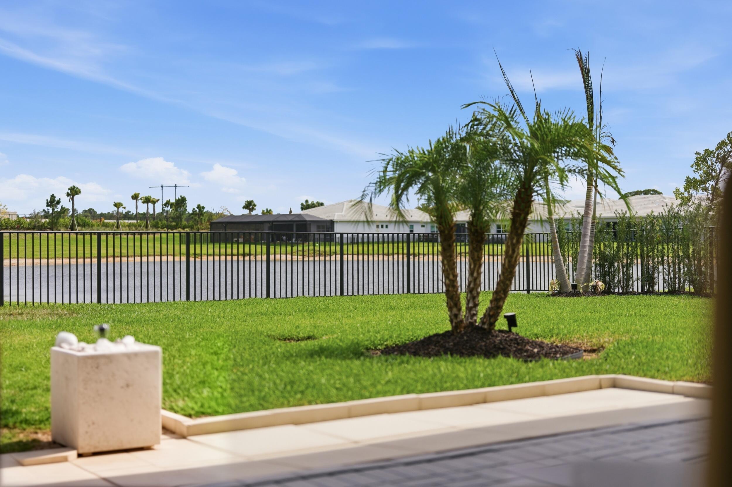 SEVILLE PHASE 1 - Residential