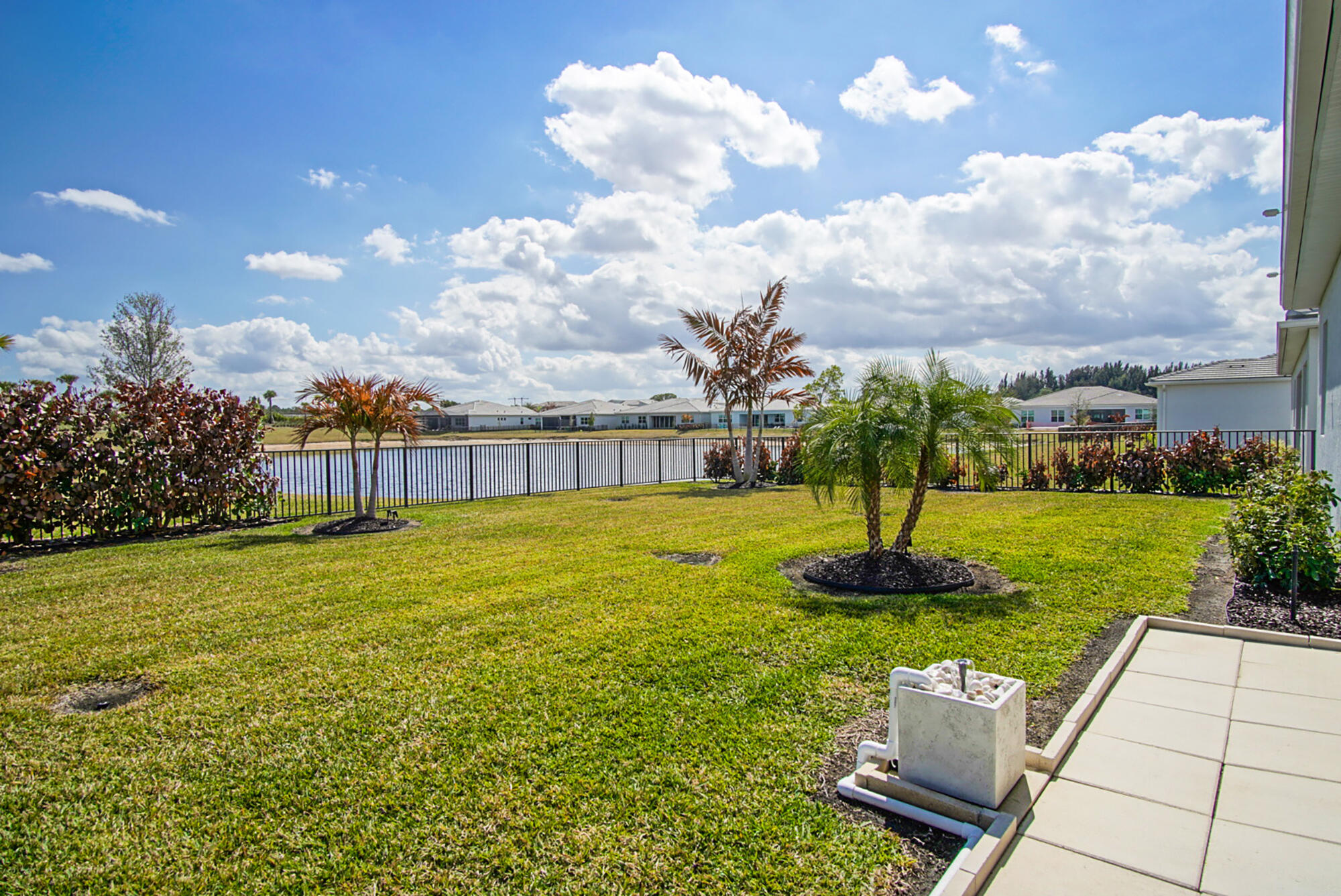 SEVILLE PHASE 1 - Residential