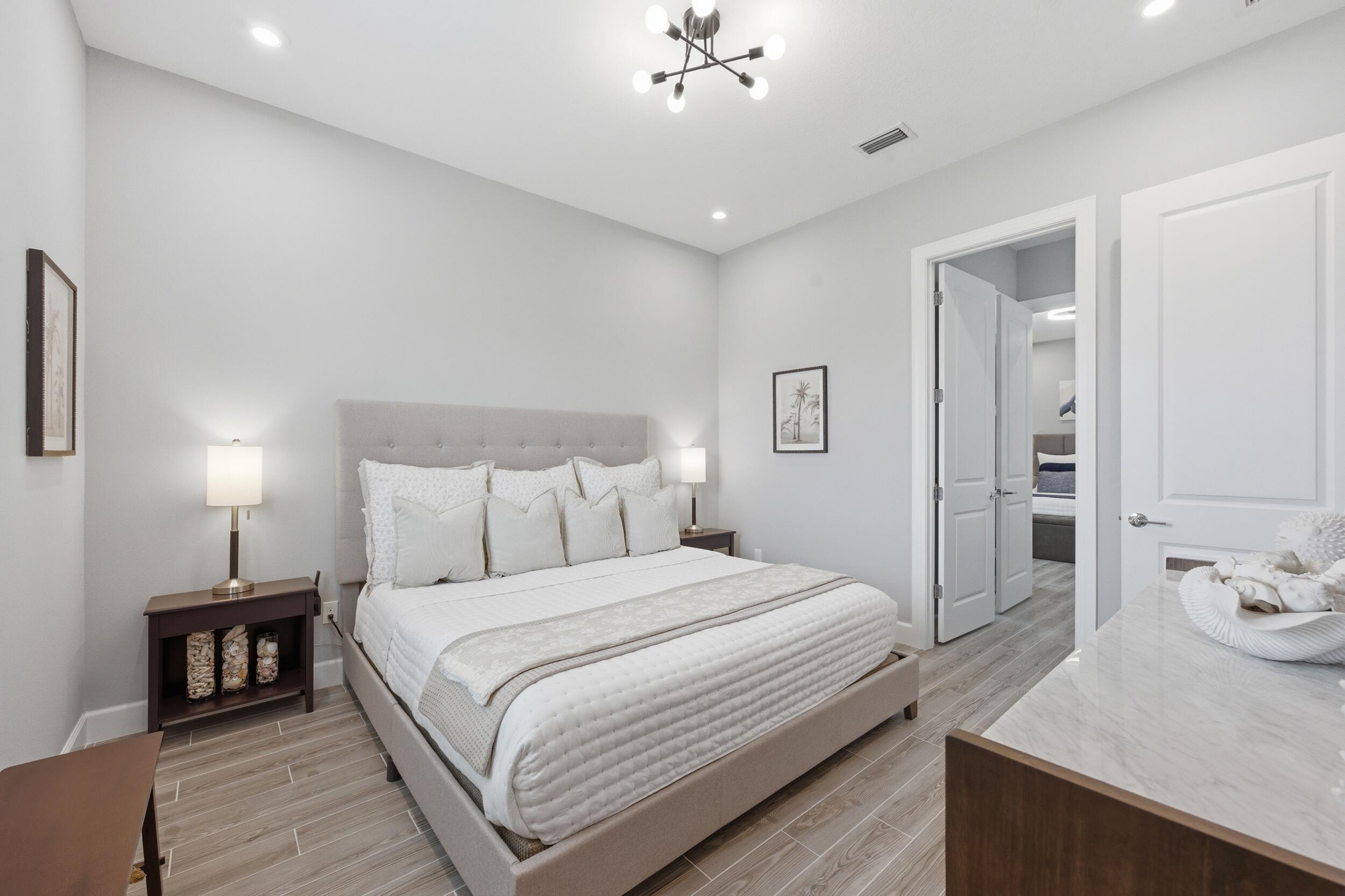 SEVILLE PHASE 1 - Residential