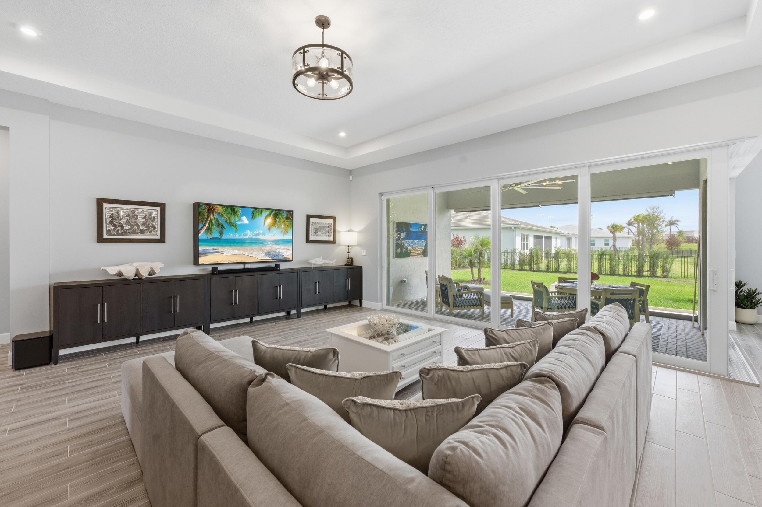 SEVILLE PHASE 1 - Residential