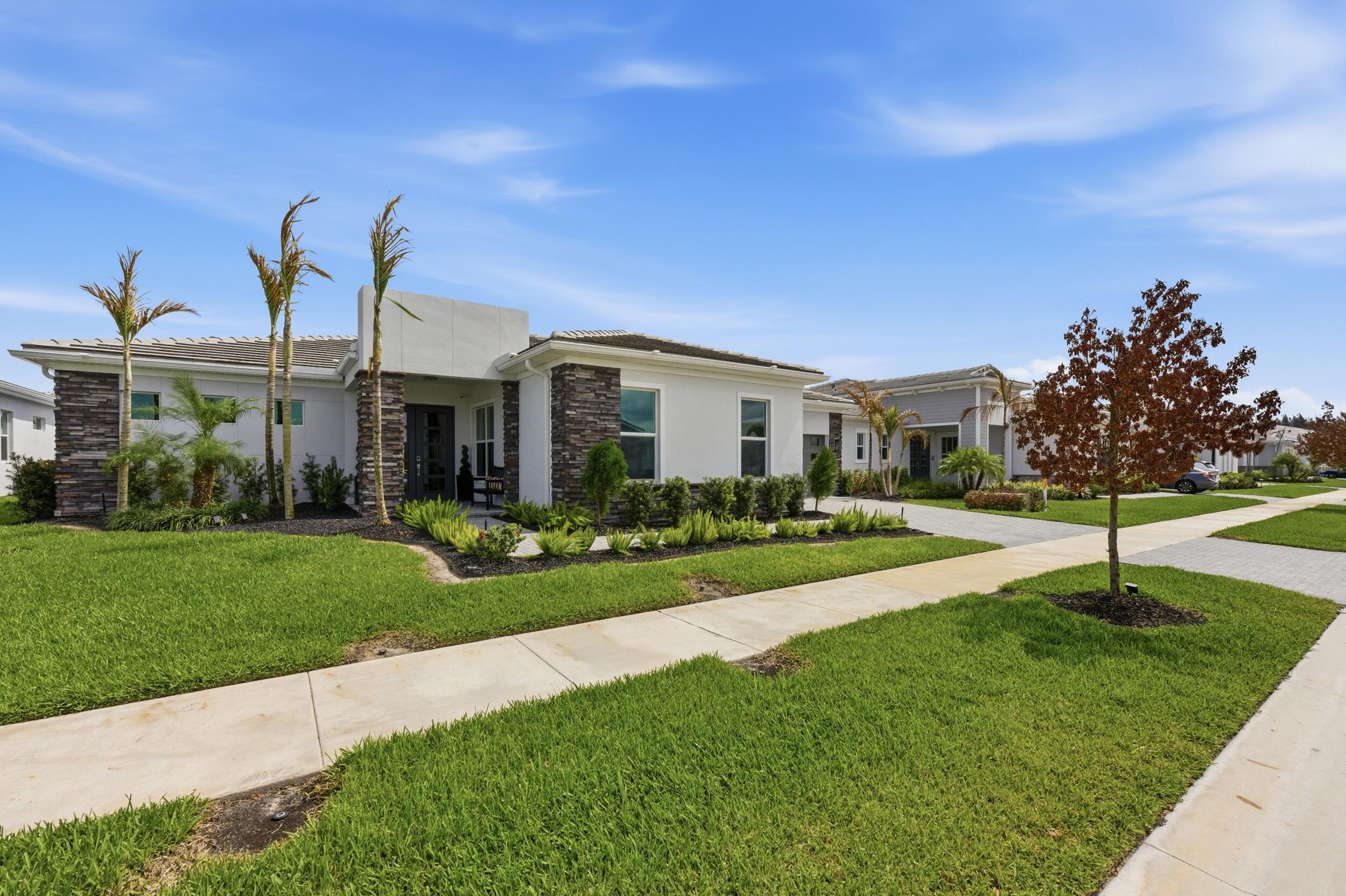 SEVILLE PHASE 1 - Residential