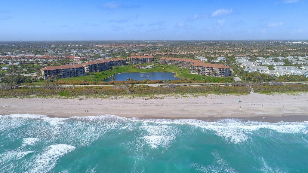 Photo of 301 S Seas Drive #305, Jupiter, FL 33477 (MLS # R11153828)