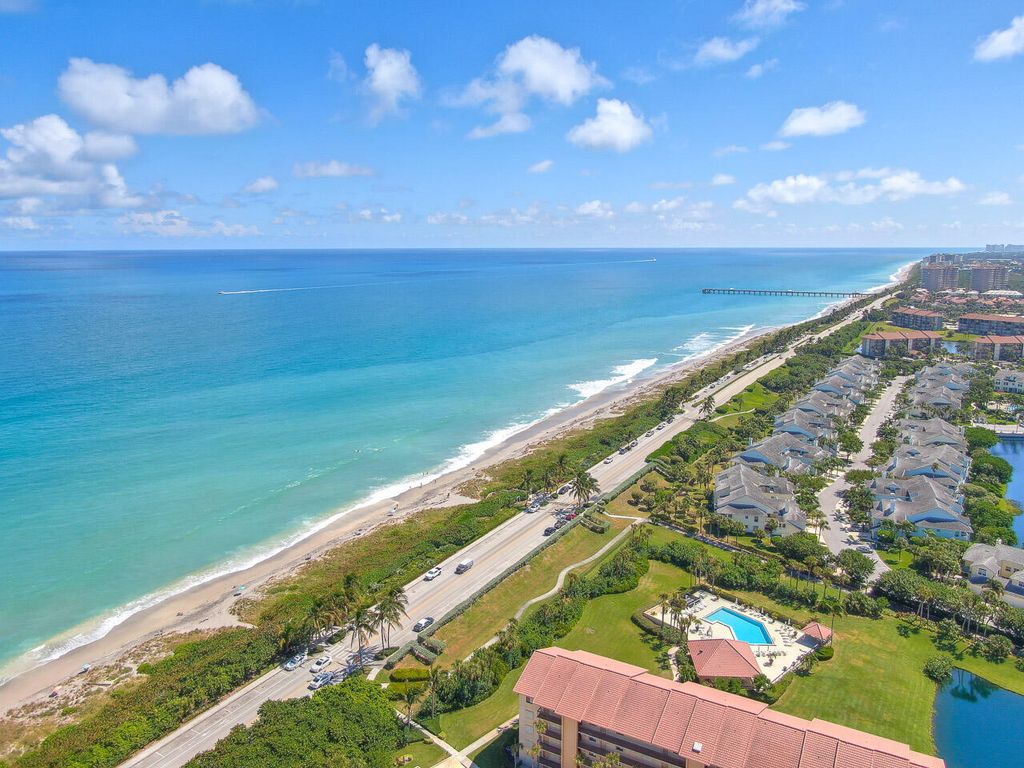 Photo of 301 S Seas Drive #305, Jupiter, FL 33477 (MLS # R11153828)