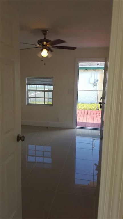 Lauderdale Lakes North Ga - Residential