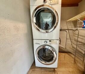 VISTA ST LUCIE - Residential Lease