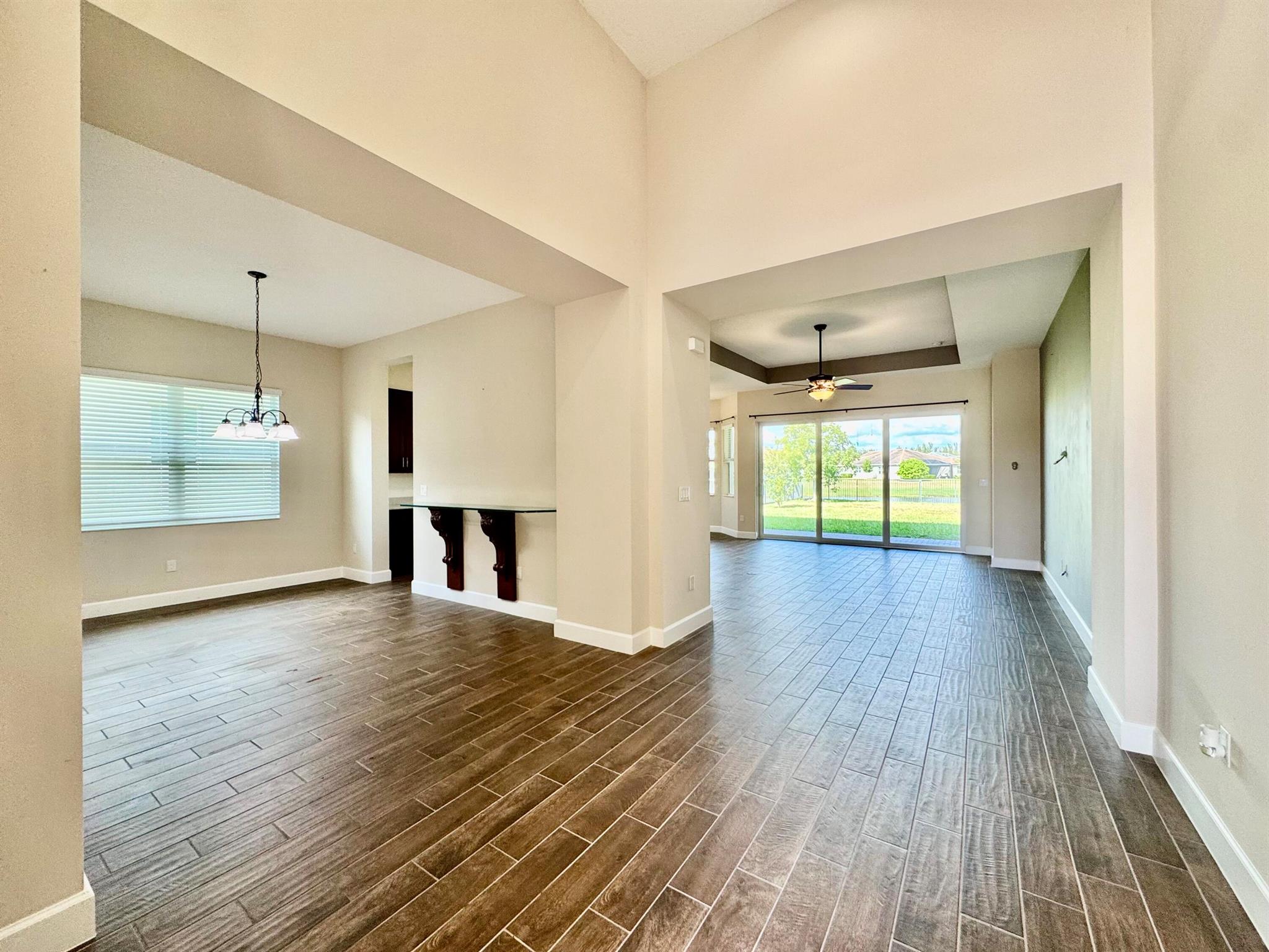 MEADOWS OF WESTLAKE PHASE - Residential