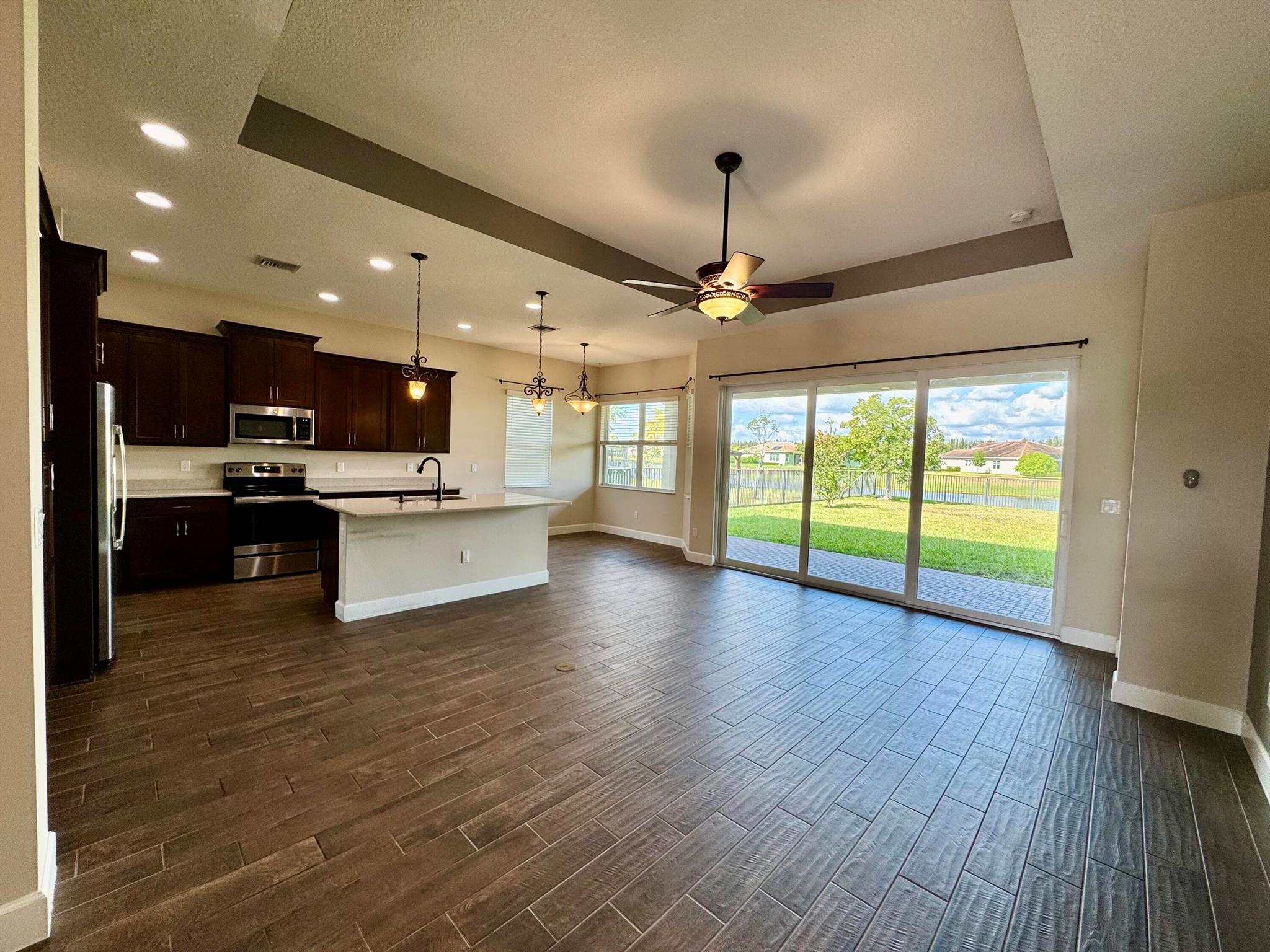 MEADOWS OF WESTLAKE PHASE - Residential