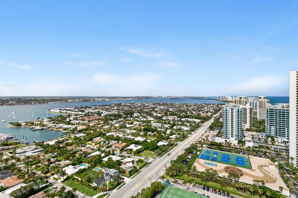 Ritz Carlton Residences - Residential