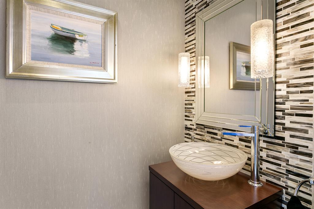 Ritz Carlton Residences - Residential