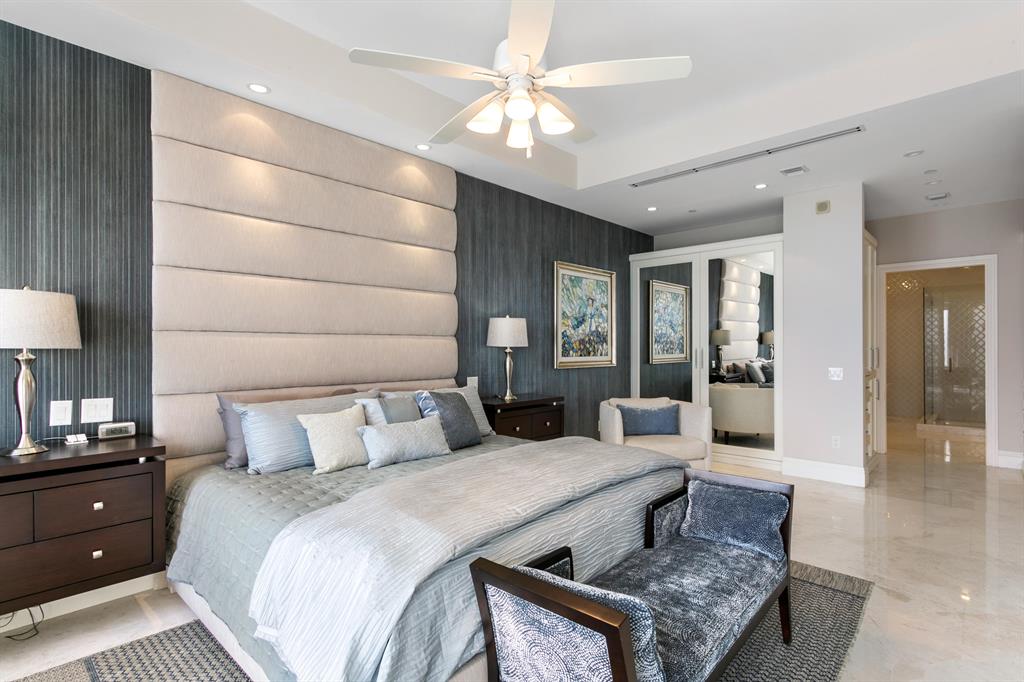 Ritz Carlton Residences - Residential