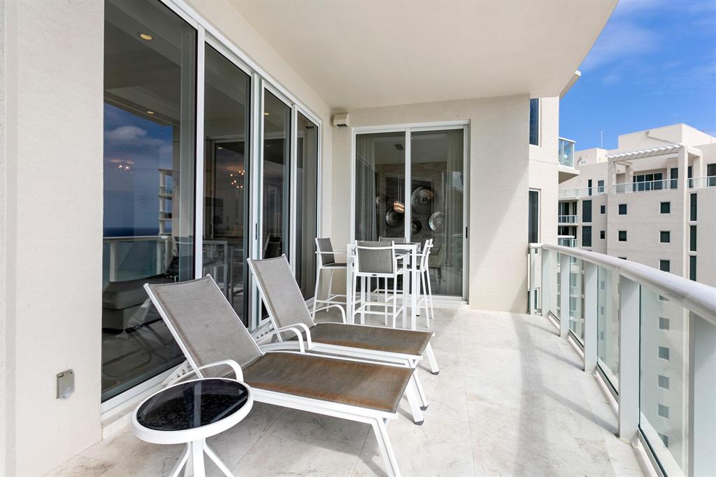 Ritz Carlton Residences - Residential