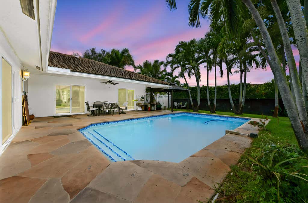Photo of 7123 NW 42nd Court, Coral Springs, FL 33065 (MLS # B26067022)