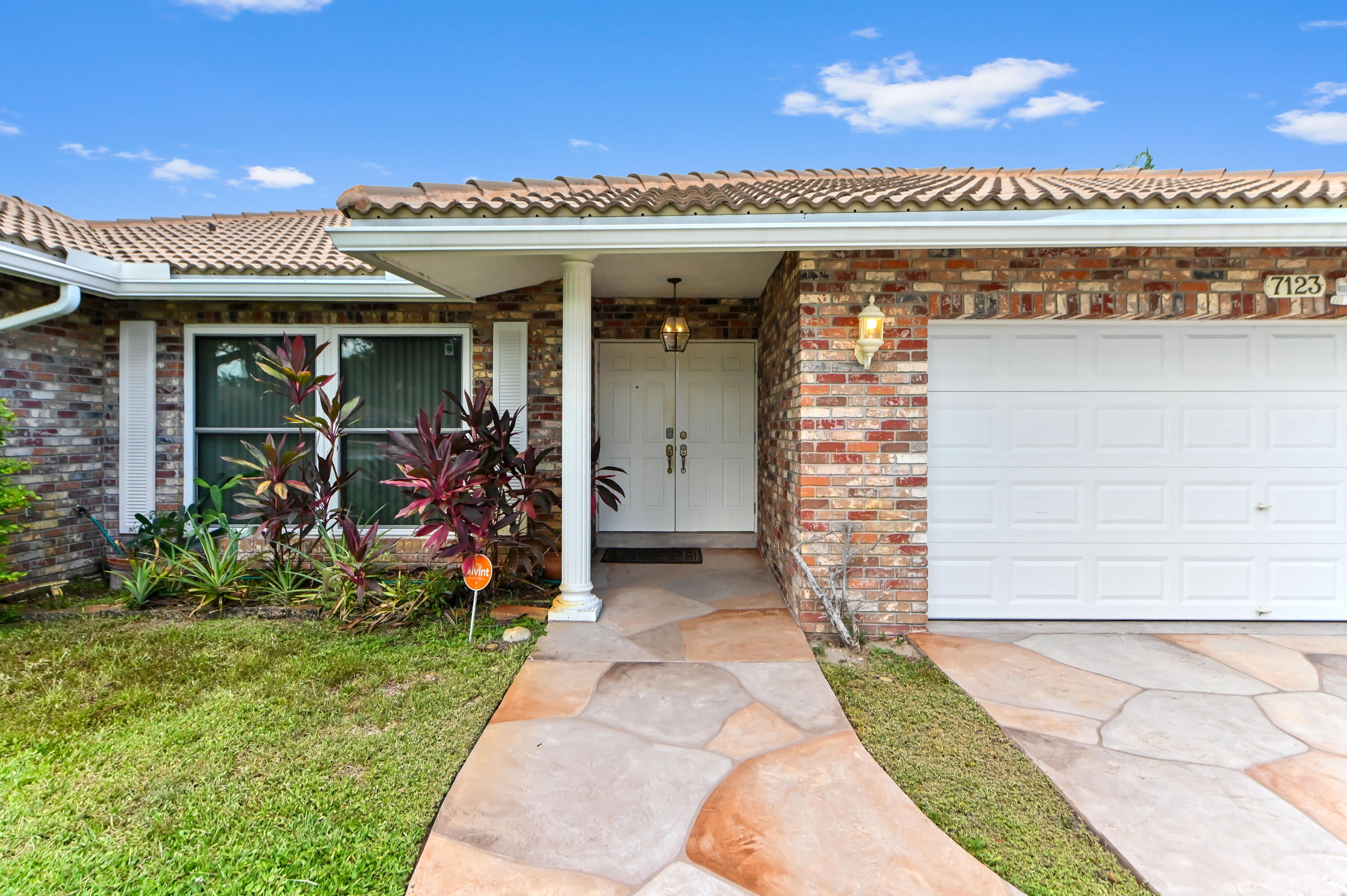7123 NW 42nd Court