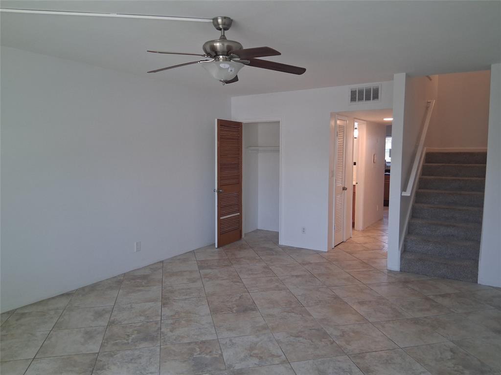 505 DEERFIELD CONDO - Residential Lease