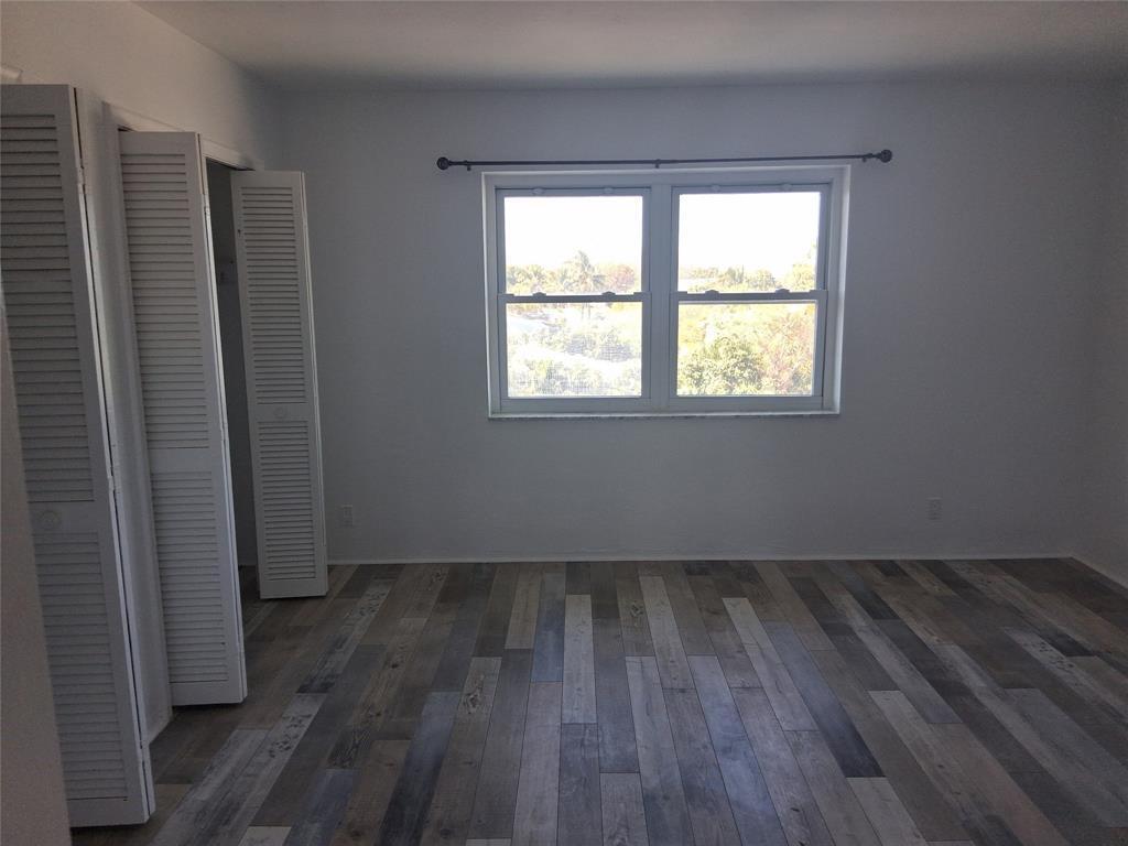 505 DEERFIELD CONDO - Residential Lease