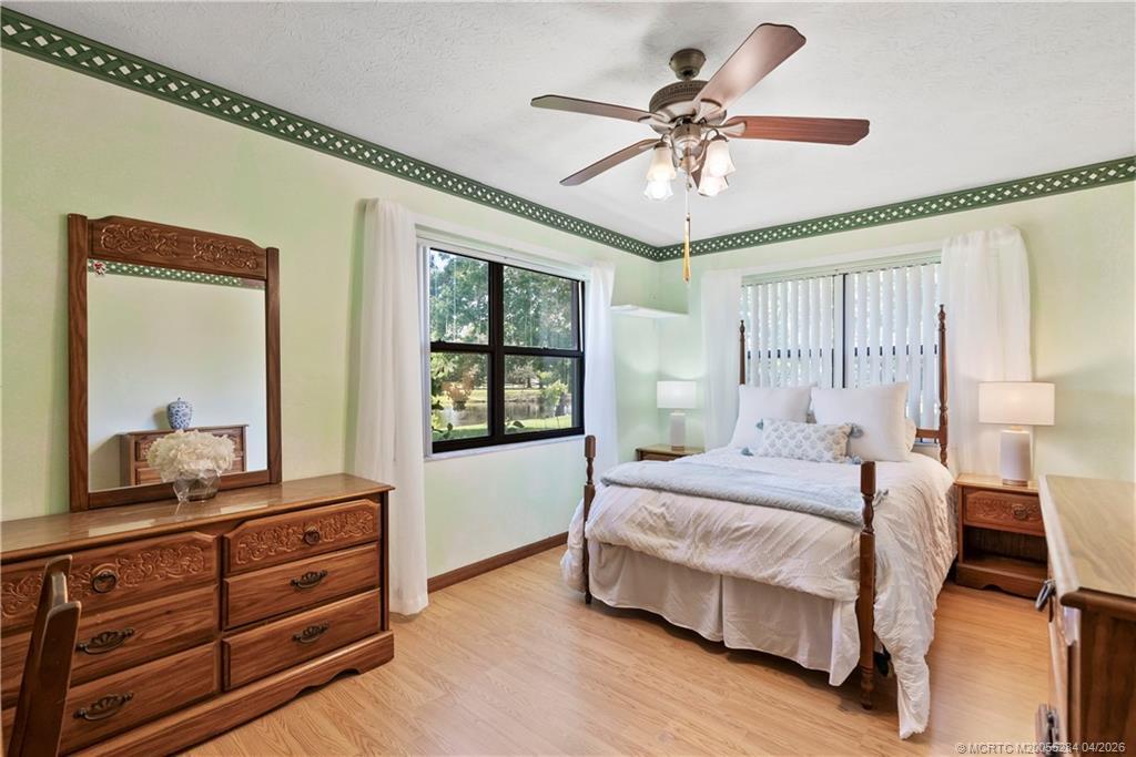 CANOE CREEK - Residential