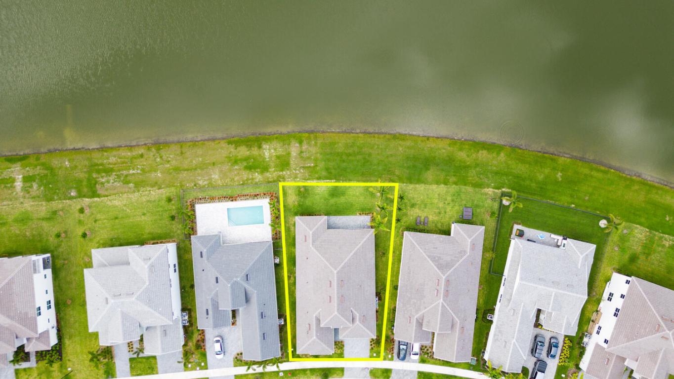 ORCHARDS OF WESTLAKE PHASE 1 - Residential Lease