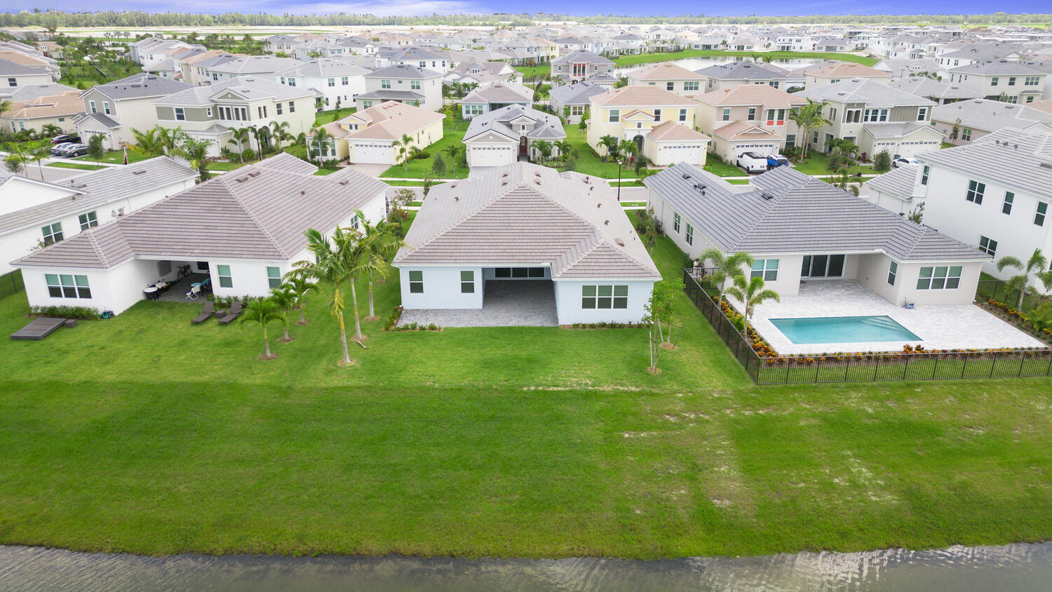 ORCHARDS OF WESTLAKE PHASE 1 - Residential Lease