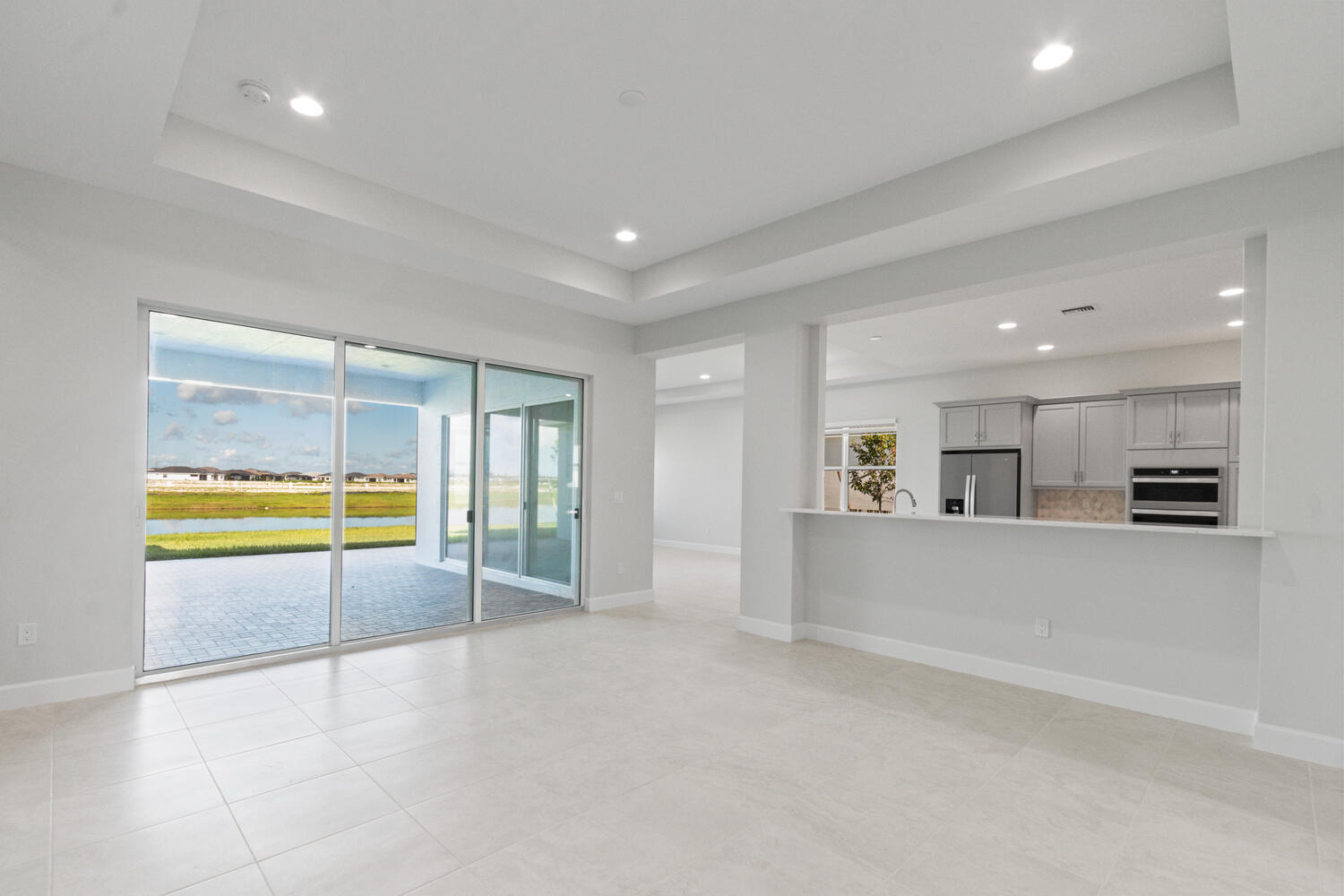 ORCHARDS OF WESTLAKE PHASE 1 - Residential Lease