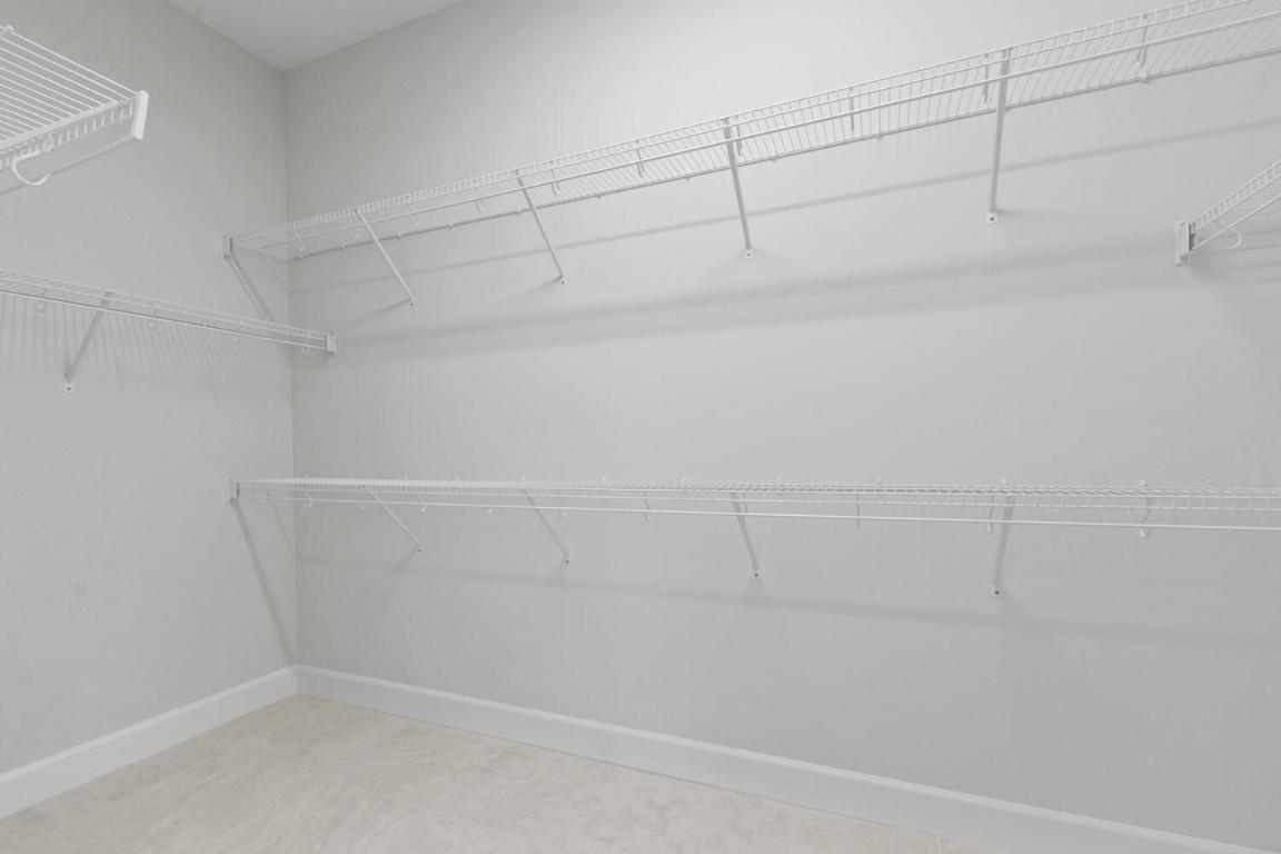 ORCHARDS OF WESTLAKE PHASE 1 - Residential Lease