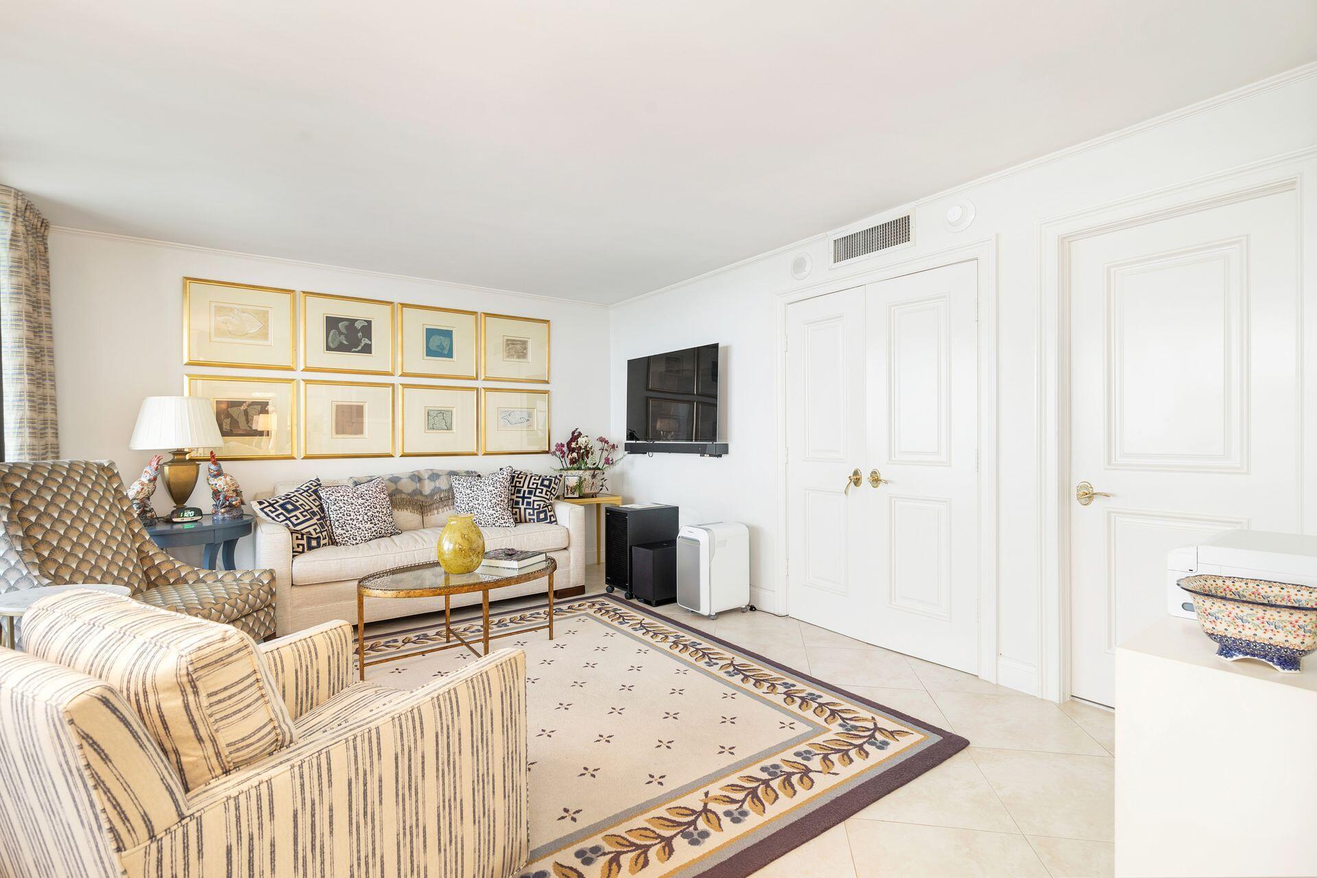 EASTPOINTE CONDO - Residential