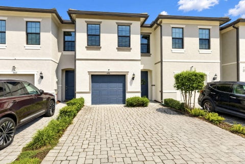 Tiny photo for 4416 Appleton Circle E, Oakland Park, FL 33309 (MLS # B26076879)