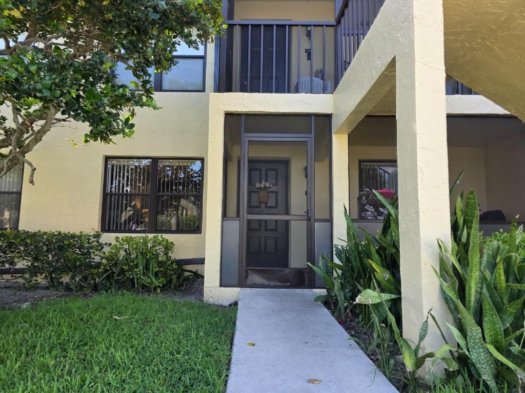 Photo of 4709 Lucerne Lakes Boulevard W #101, Lake Worth, FL 33467 (MLS # R11113602)
