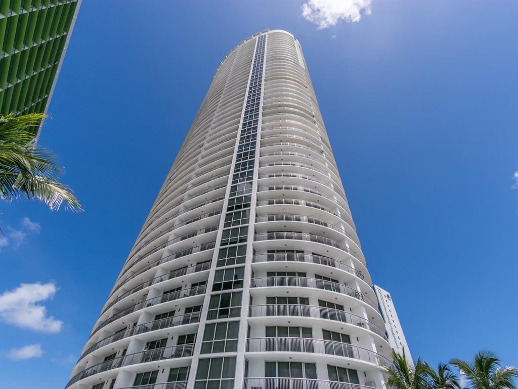 1750 N Bayshore Dr 5102