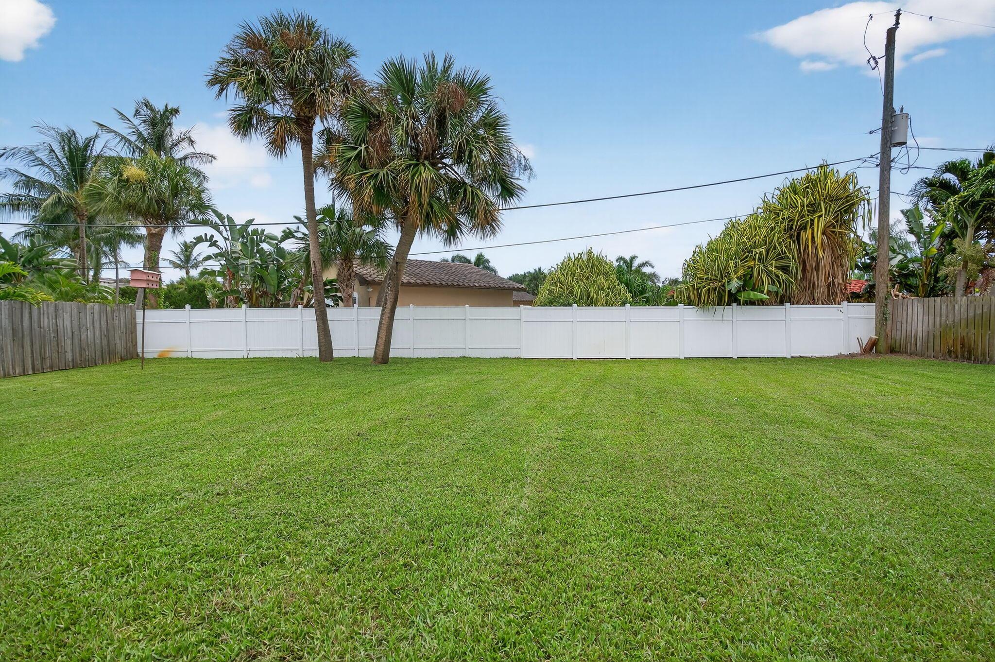 JUNO ISLES 3 - Residential