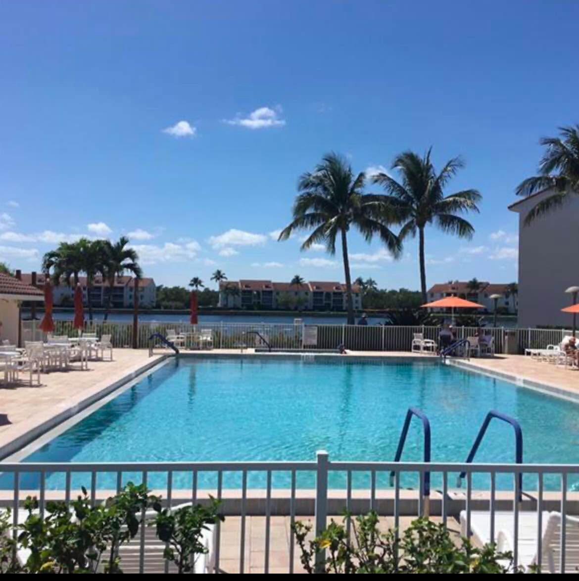 Spend the winter in paradise on beautiful Hutchinson ISLAND! Available for winter 2026 Season is this BEAUTIFULLY UPDATED, completely furnished 3rd floor condo directly across from the beach. The community offers a heated pool/spa, tennis & pickle ball courts, clubhouse, bocce, shuffleboard, 7 acre fishing lake, paved walking path, car wash, gas grills & picnic tables. The island offers fabulous restaurants, shopping and gorgeous beaches! Seasonal rental is a 3 month min. Jan thru April. Off season 60 day min. all rentals less than 6 mo require state 11.5% tourist tax.